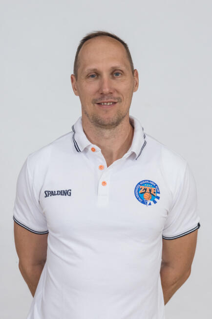Adrovicz Béla - erőnléti edző Adrovicz Béla - erőnléti edző